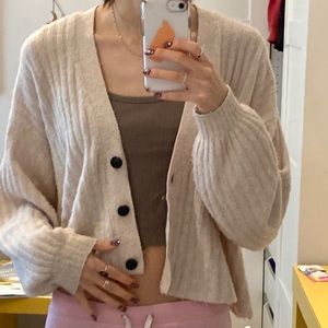American eagle cream cardigan